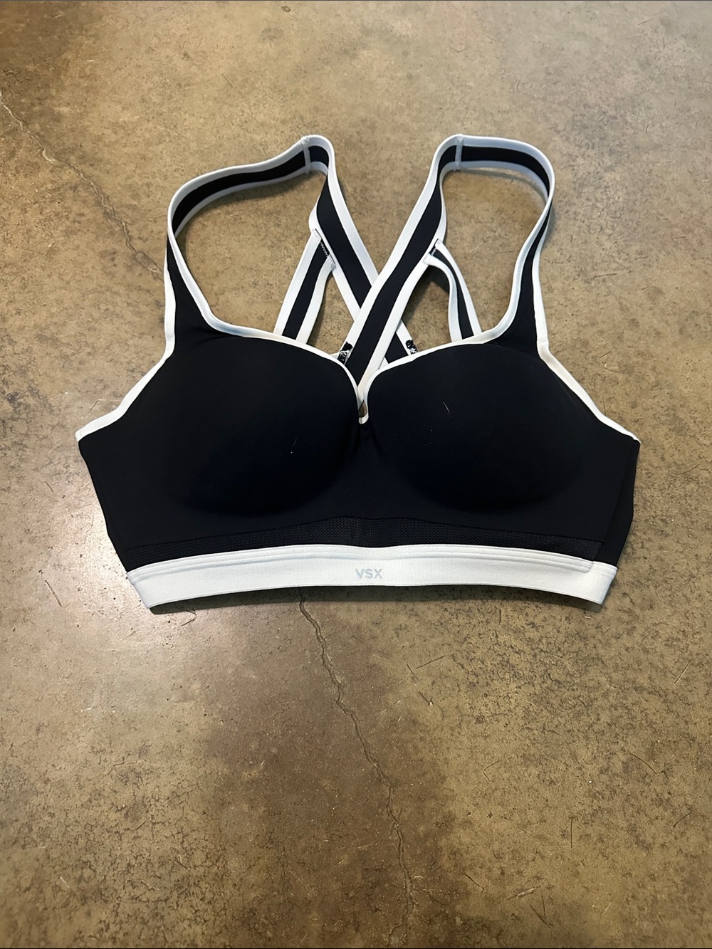 VSX Black & White Padded Sports Bra 36c